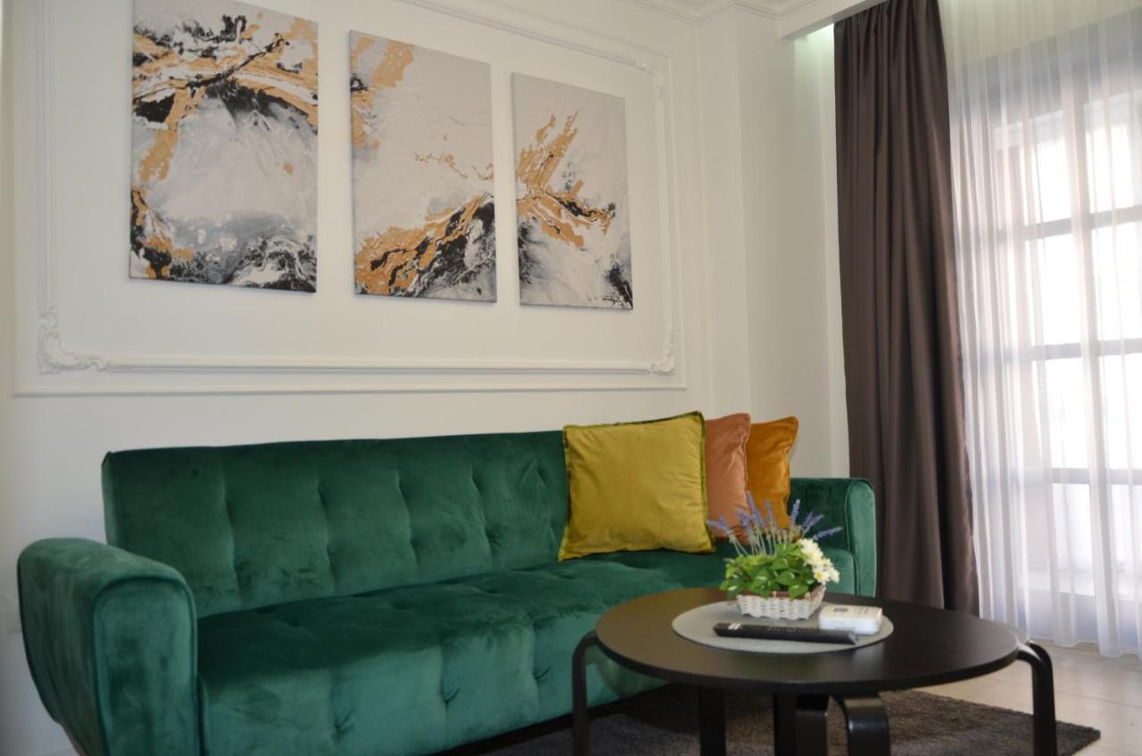 Luxury City Studios Curtea De Arges Exterior photo